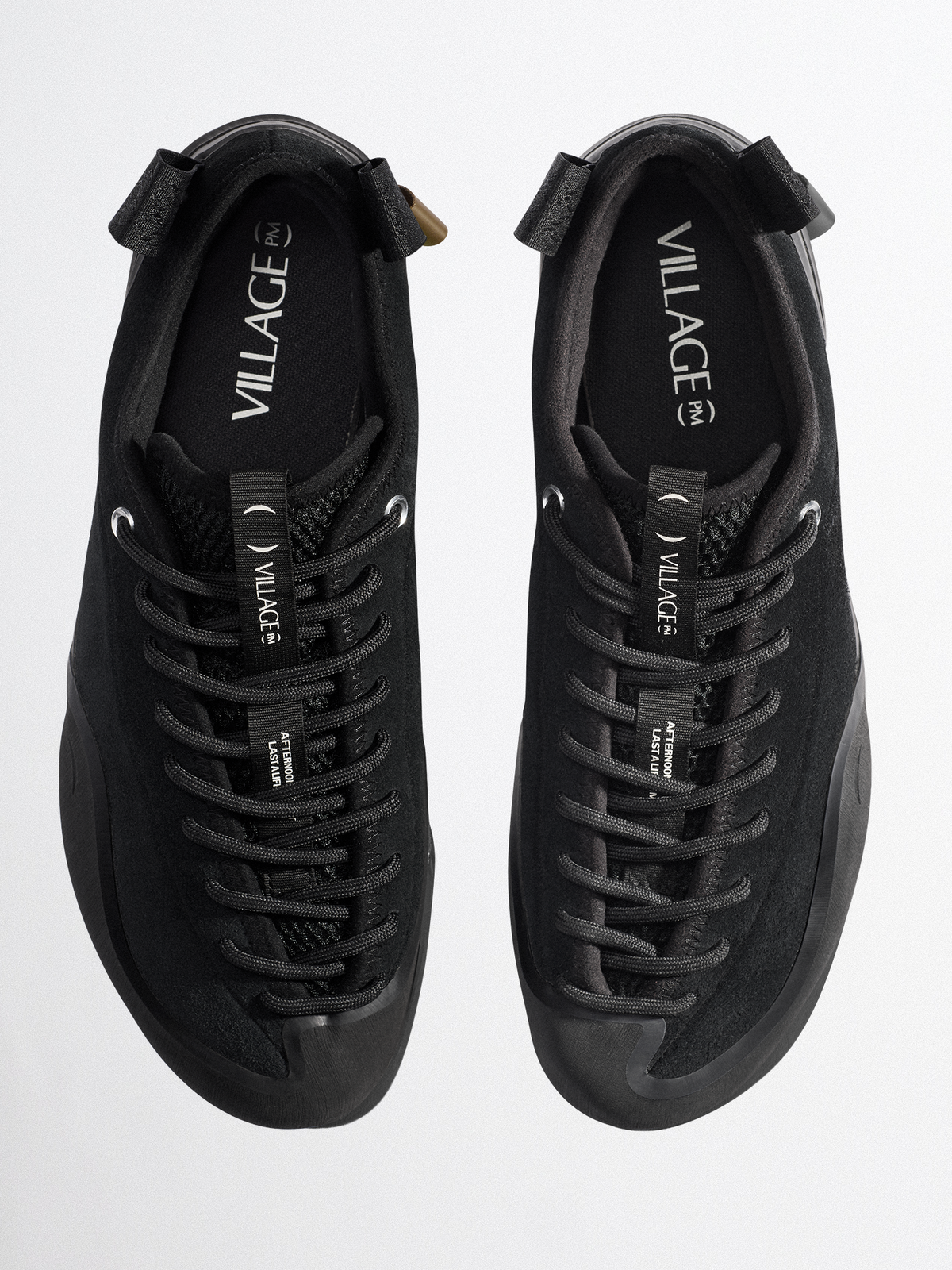 1PM Black