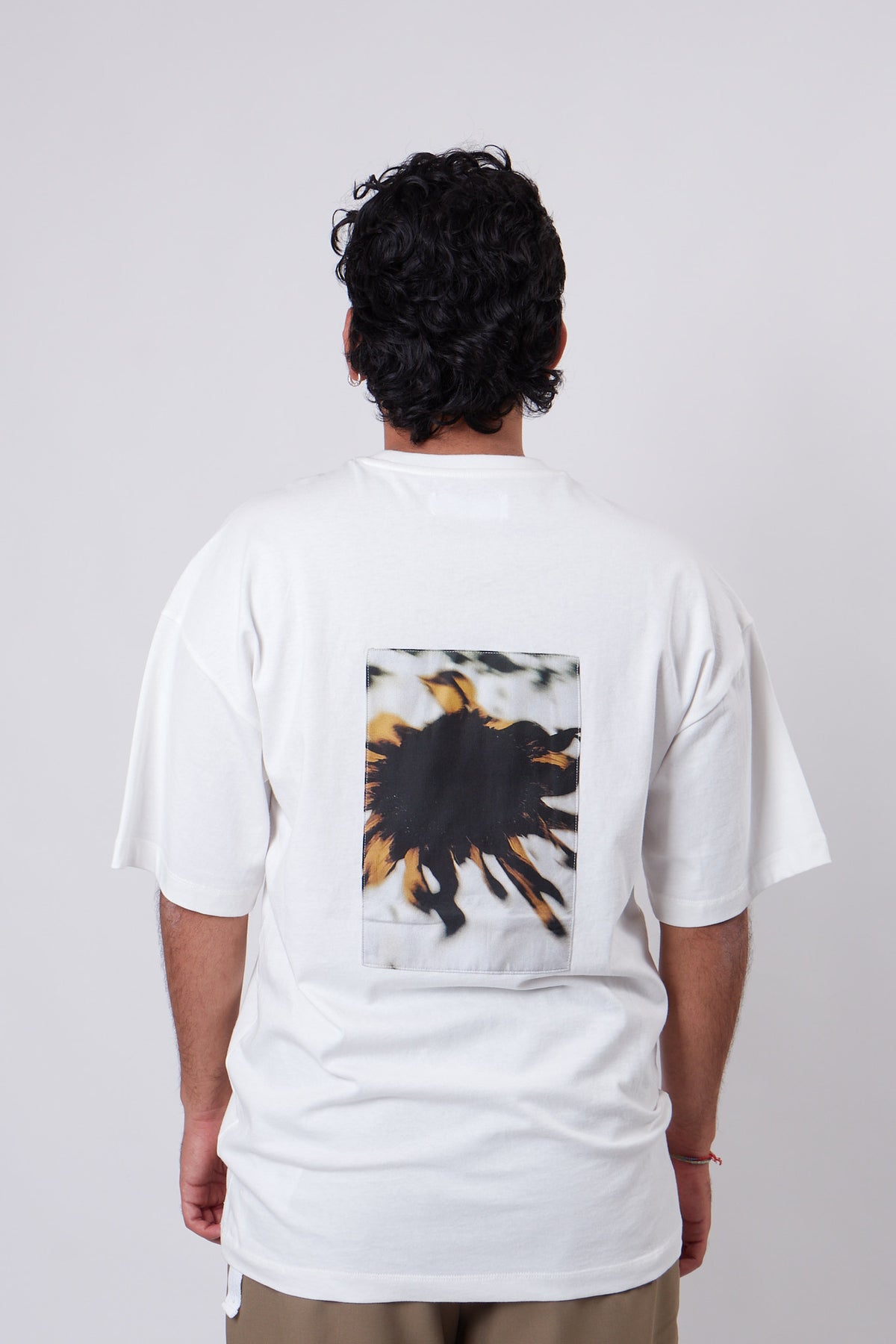 Loose Fit T-Shirt Landart 02 Print White