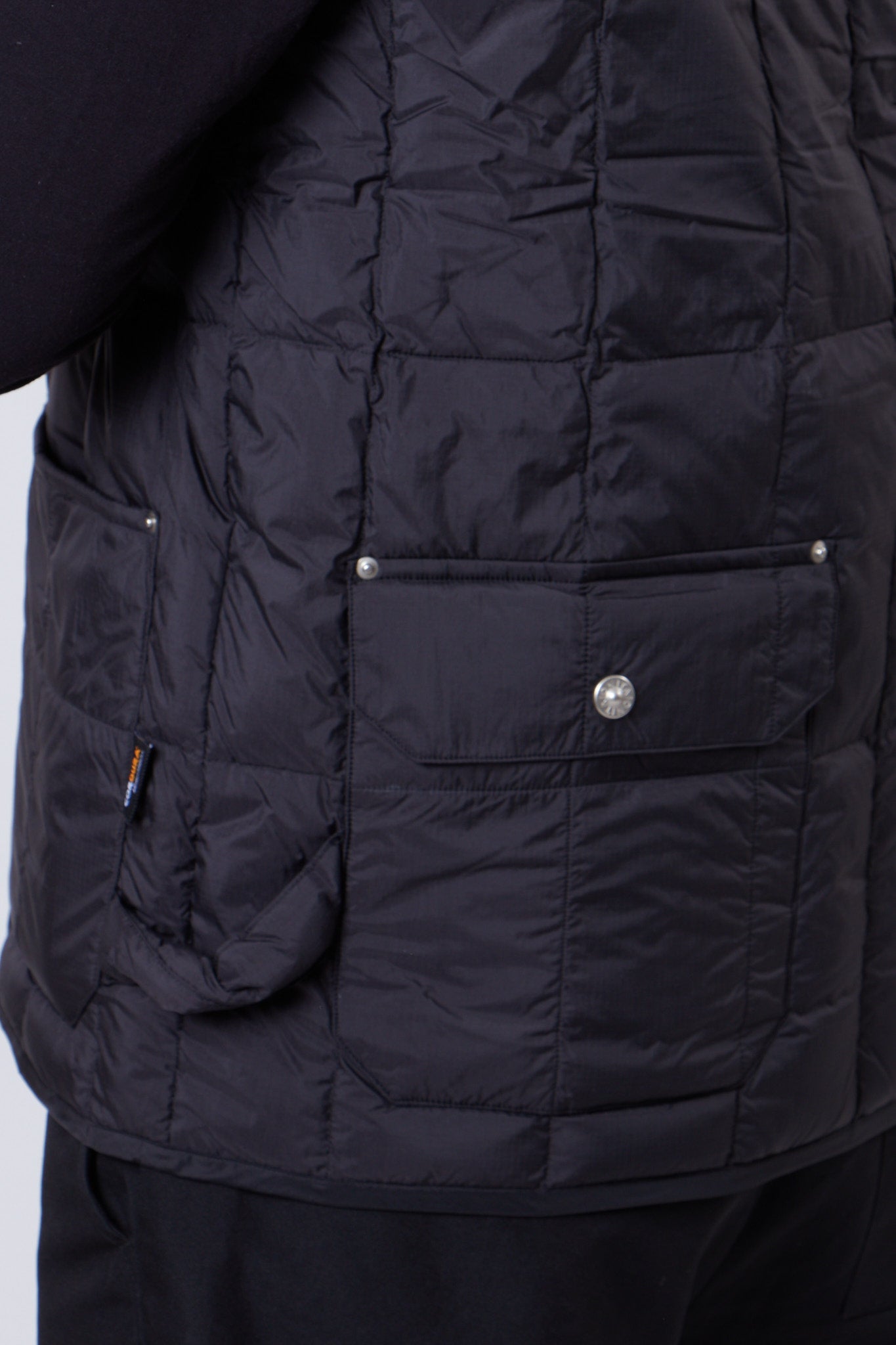 Work W-Zip Lib Down Vest Black