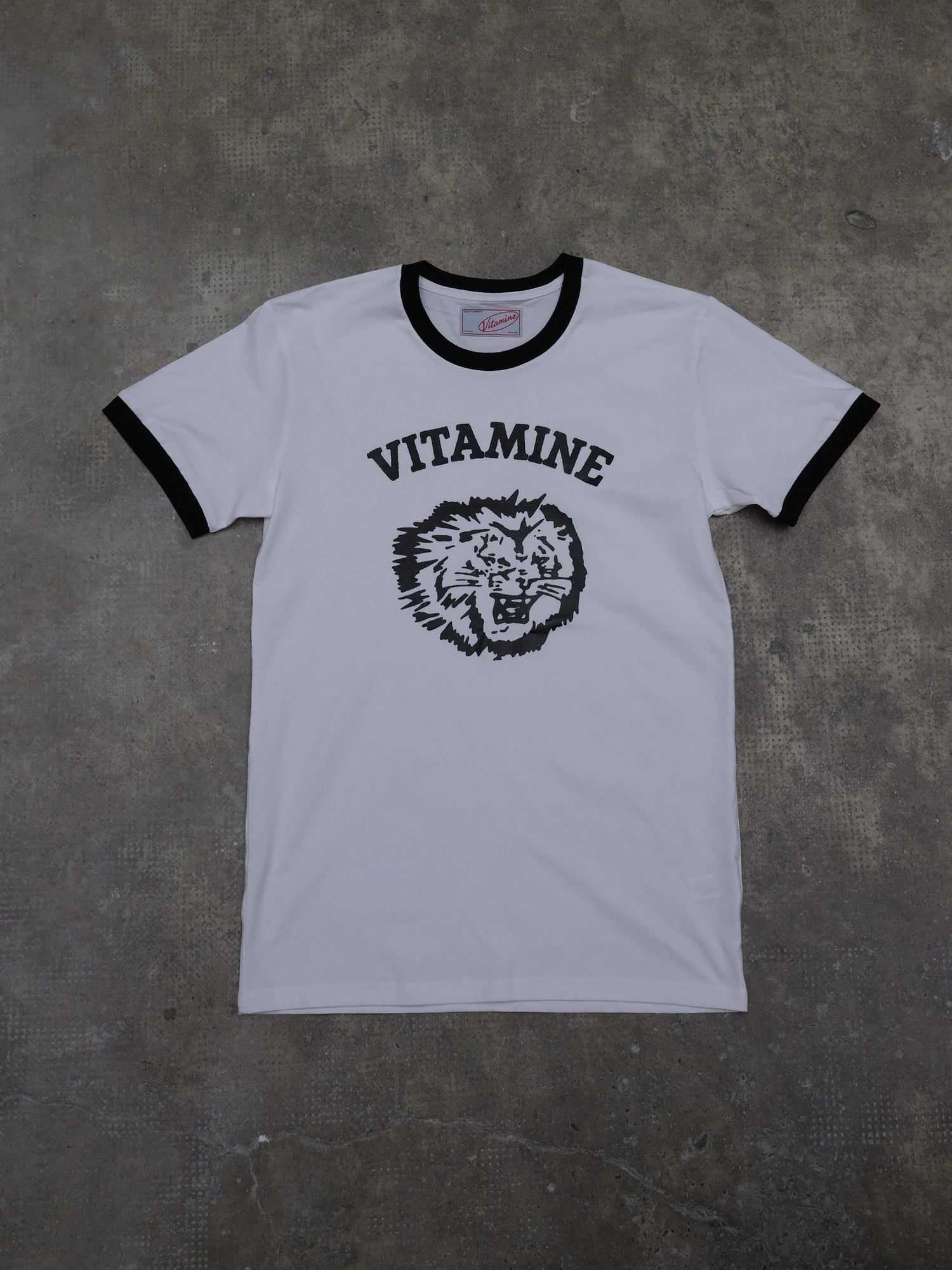 Ringer Tee Vitamine Lion