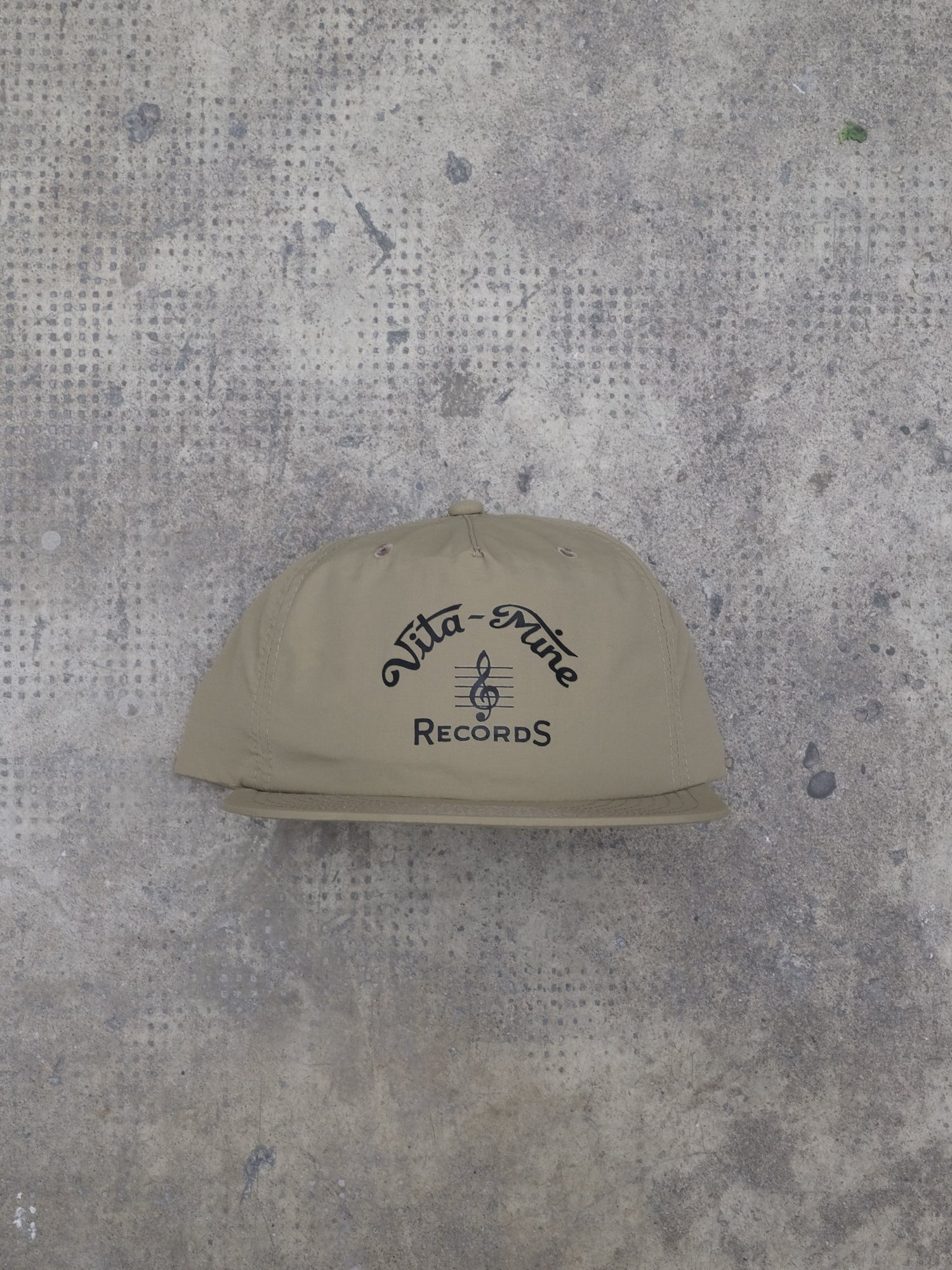 Nylon Cap Vitamine