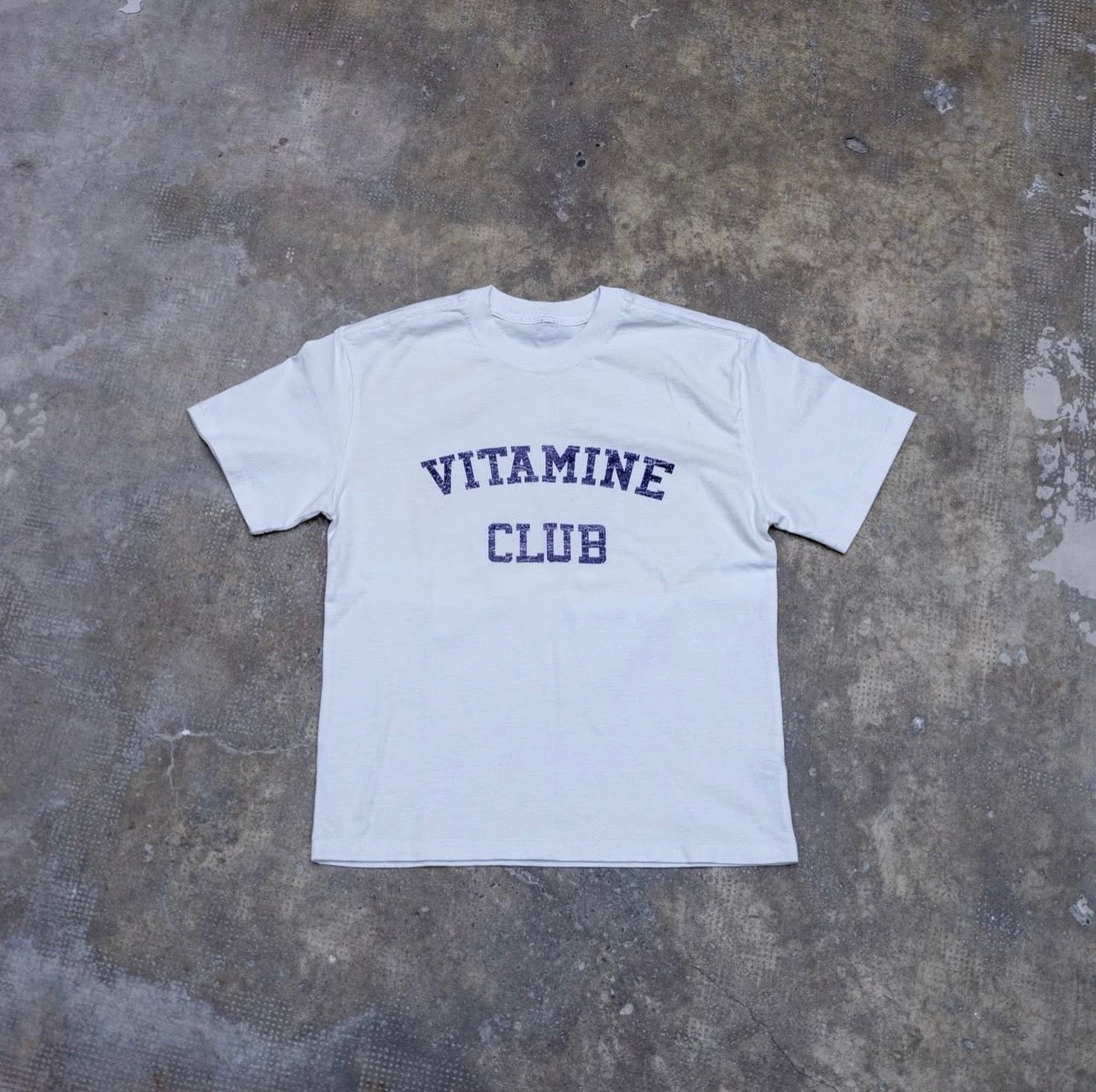 Vitamine Club College Tee