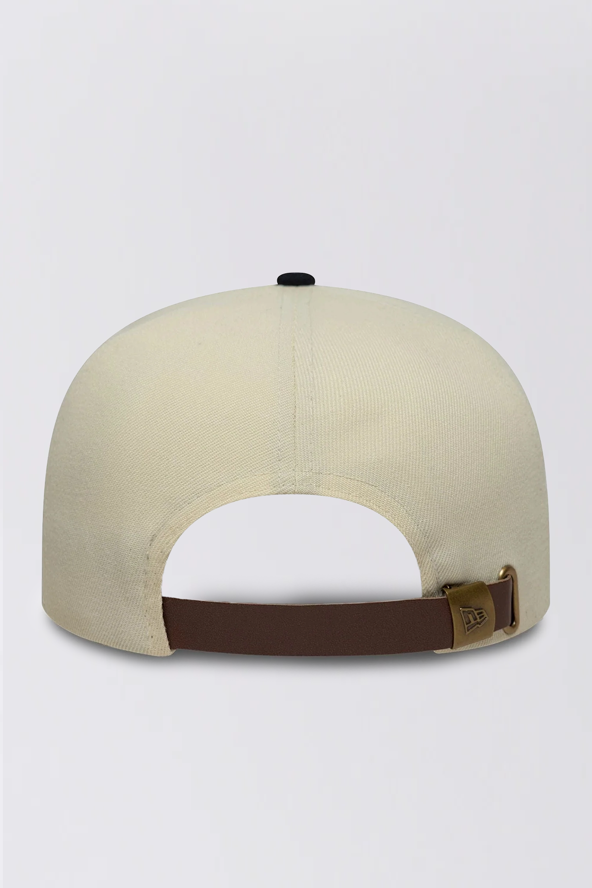 19TWENTY Adjustable New Era Outdoor Graphic Beige