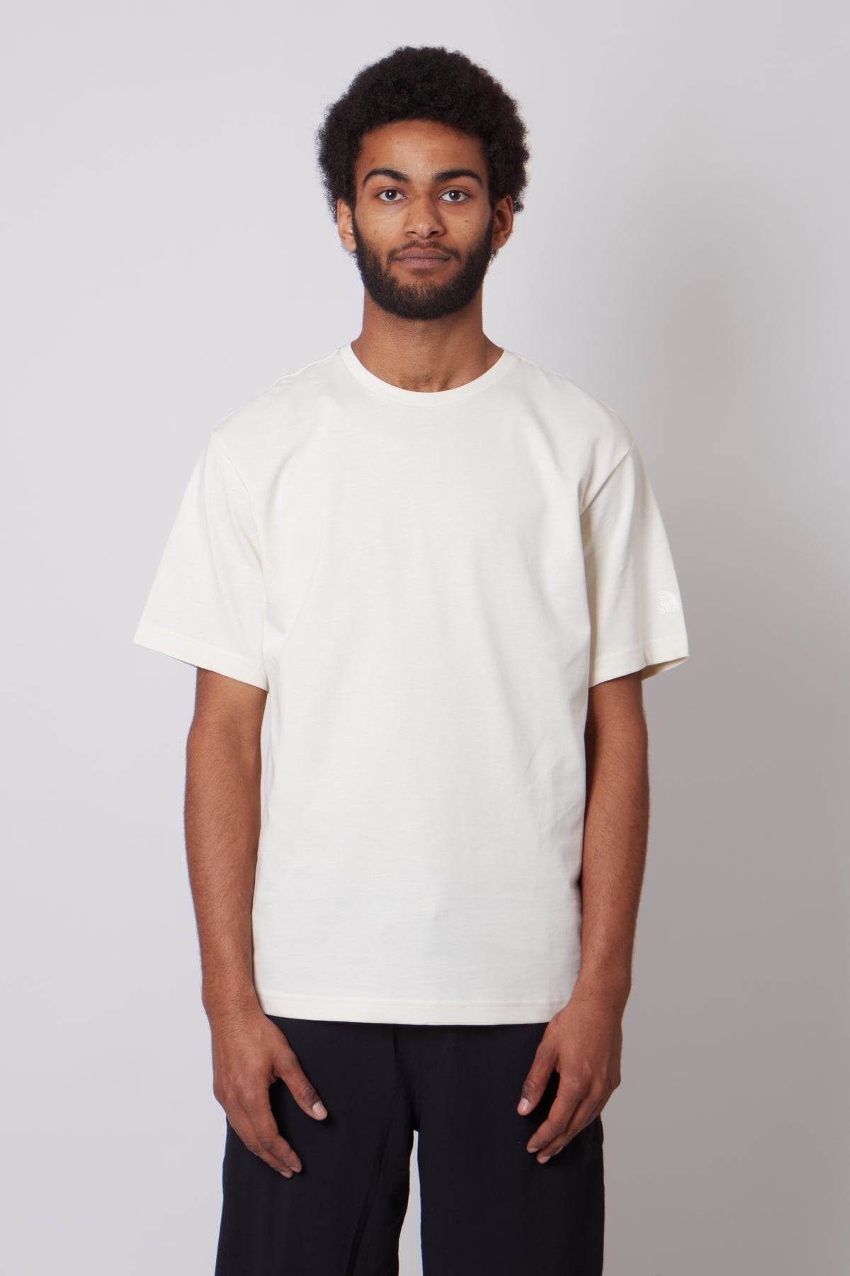 SS Logo RMST Relaxed Tee White Dune